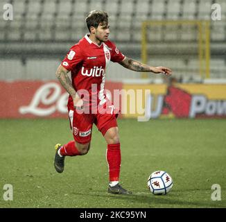 Federico Ricci von AC Monza in Aktion beim Spiel der Serie B zwischen AC Monza und Pisa SC im Stadio Brianteo am 12. Februar 2021 in Monza, Italien. (Foto von Giuseppe Cottini/NurPhoto) Stockfoto