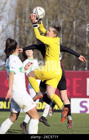 Diede Lemey von US Sassuolo in Aktion beim Women Coppa Italia Spiel zwischen AC Milan und US Sassuolo im Centro Sportivo Vismara am 13. Februar 2021 in Mailand, Italien. (Foto von Giuseppe Cottini/NurPhoto) Stockfoto