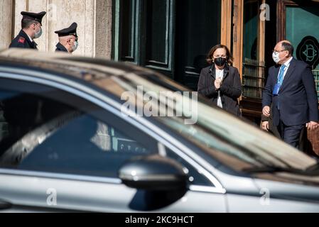 Innenministerin Luciana Lamorgese vor der Abgeordnetenkammer für das Vertrauensvotum zur neuen Regierung Draghis in Rom, Italien, am 18. Februar 2021. (Foto von Andrea Ronchini/NurPhoto) Stockfoto