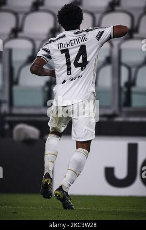 Juventus Mittelfeldspieler Weston McKennie (14) feiert nach seinem Tor, um es 3-0 während der Serie A Fußballspiel n.23 JUVENTUS - CROTONE am 22. Februar 2021 im Allianz Stadium in Turin, Piemont, Italien. Endergebnis: Juventus-Crotone 3-0. (Foto von Matteo Bottanelli/NurPhoto) Stockfoto