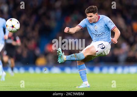 Manchester, Großbritannien. 2.. November 2022. Julian Alvarez von Manchester City in Aktion während des UEFA Champions League Fußballspiels (Gruppe G - Matchday 6 of 6) zwischen Manchester City und dem FC Sevilla im Etihad Stadium in Manchester, England. (Will Palmer/SPP) Quelle: SPP Sport Press Foto. /Alamy Live News Stockfoto
