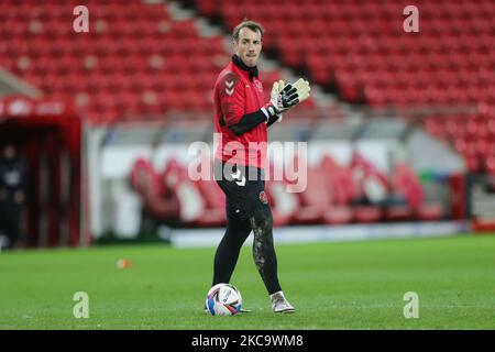 Alex Cairns von Fleetwood Town erwärmt sich vor dem Sky Bet League 1-Spiel zwischen Sunderland und Fleetwood Town am Dienstag, den 23.. Februar 2021 im Stadium of Light, Sunderland. (Foto von Mark Fletcher/MI News/NurPhoto) Stockfoto