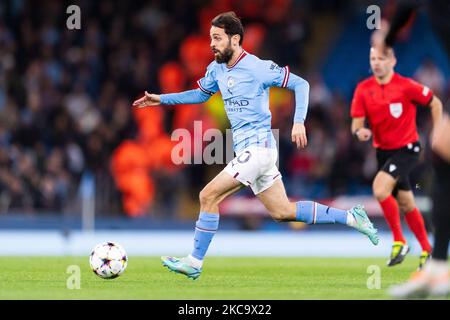 Manchester, Großbritannien. 2.. November 2022. Bernardo Silva aus Manchester City in Aktion während des UEFA Champions League Fußballspiels (Gruppe G - Matchday 6 of 6) zwischen Manchester City und dem FC Sevilla im Etihad Stadium in Manchester, England. (Will Palmer/SPP) Quelle: SPP Sport Press Foto. /Alamy Live News Stockfoto