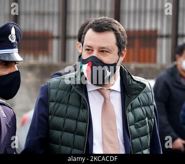 Matteo Salvini vor dem Bunkerraum des Bicocca-Gefängnisses in Catania für den Gregoretti-Prozess, bei dem er am 5. März 2021 in Catania, Italien, der Entführung beschuldigt wird. (Foto von Gabriele Maricchiolo/NurPhoto) Stockfoto