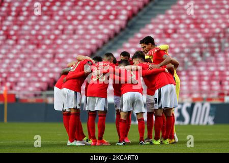 Die Spieler von Benfica beim Fußballspiel der Portugiesischen Liga zwischen SL Benfica und dem Boavista FC im Luz-Stadion in Lissabon, Portugal, am 13. März 2021. (Foto von Pedro FiÃºza/NurPhoto) Stockfoto