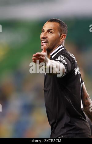 Quaresma stimmt während des Spiels für die Liga NOS zwischen Sporting CP und Vitoria SC, im Estadio Alvalade, Lisboa, Portugal, 20, März 2021. Alle Spieler hatten den Namen No AO Racismo (No to Rassismus) aufgrund der Liga NOS Kampagne gegen Rassismus im Fußball ersetzt (Foto: JoÃ£o Rico/NurPhoto) Stockfoto