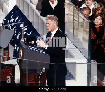 Präsident Bill Clinton hielt seine Antrittsrede an der Westfront des US-Kapitols. Stockfoto