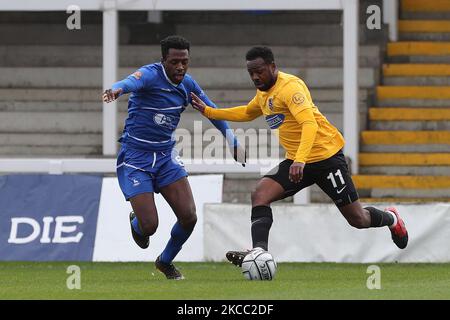 :Timi Odusina von Hartlepool United im Einsatz mit Myles Weston von Dagenham während des Vanarama National League-Spiels zwischen Hartlepool United und Dagenham und Redbridge am Freitag, den 2.. April 2021 im Victoria Park, Hartlepool. (Foto von Mark Fletcher/MI News/NurPhoto) Stockfoto