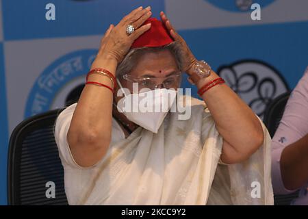 Jaya Bachchan, Parlamentsabgeordnete der politischen Partei Samajwadi und Ehefrau des indischen Superstar-Schauspielers Amotab Bachchan bei einem Pressetreffen in Kalkutta, Indien, am 05. April 2021. Jaya Bachchan ist in kalkutta, um sich für den Trinamool-Kongress in den Umfragen der Versammlung zu kampieren. (Foto von Debajyoti Chakraborty/NurPhoto) Stockfoto