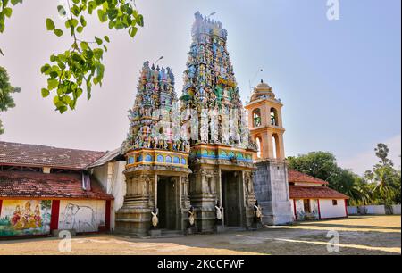 Karainagar Sivan Tempel (Eezhathu Chidambaram) in Karainagar, Sri Lanka. Dieser alte Tempel befindet sich an der Nordspitze der Insel Karainagar, vor der Jaffna-Küste. (Foto von Creative Touch Imaging Ltd./NurPhoto) Stockfoto