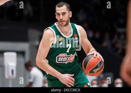 Eleftherios Bochoridis von Panathinaikos OPAP Athen in Aktion während des EuroLeague Basketball-Spiels zwischen Zenit St. Petersburg und Panathinaikos OPAP Athens am 12. April 2021 im Yubileyny Sports Palace in Sankt Petersburg, Russland. (Foto von Mike Kireev/NurPhoto) Stockfoto