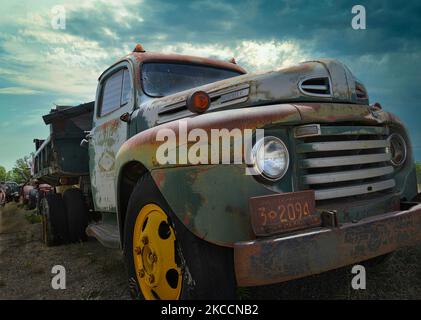 Classic Line Rost und Patina auf einem Work Truck in der heißen New Mexico Sun Stockfoto