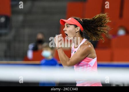 Mihaela Buzarnescu, Spielerin des Teams Rumänien im Spiel gegen Martina Trevisan, italienerin beim Billie Jean King Cup in Cluj-Napoca, Rumänien am 16. April 2021. (Foto von Flaviu Buboi/NurPhoto) Stockfoto