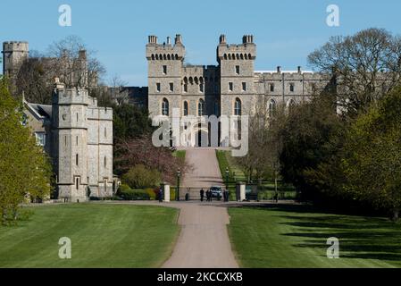 Das Schloss Windsor ist am Tag der Beerdigung des britischen Prinzen Philip, des Ehemannes von Königin Elizabeth, am 17. April 2021 in Windsor, Großbritannien, zu sehen. Der Herzog von York. Prinz Philip, die Gemahlin der längsten regierenden englischen Monarchin der Geschichte, Königin Elizabeth II., starb am 9. April 2021, zwei Monate vor seinem Geburtstag von 100.. (Foto von Maciek Musialek/NurPhoto) Stockfoto