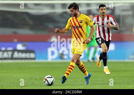 Sergi Roberto vom FC Barcelona beim Copa Del Rey Finale zwischen Athletic Club und FC Barcelona im Estadio de La Cartuja in Sevilla, Spanien, am 17. April 2021. Sportstadien in ganz Spanien unterliegen aufgrund der Coronavirus-Pandemie weiterhin strengen Beschränkungen, da staatliche Gesetze zur sozialen Distanzierung Fans innerhalb von Veranstaltungsorten verbieten, was dazu führt, dass Spiele hinter verschlossenen Türen gespielt werden. (Foto von Jose Luis Contreras/DAX Images/NurPhoto) Stockfoto