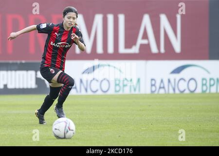 Yui Hasegawa vom AC Mailand in Aktion während der Women Serie Ein Spiel zwischen AC Mailand und SSC Napoli im Centro Sportivo Vismara am 18. April 2021 in Mailand, Italien. (Foto von Giuseppe Cottini/NurPhoto) Stockfoto