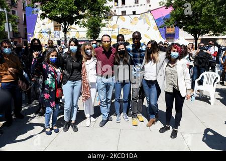 Die „Nummer 2“ von Unidas Podemos für die Wahlen zur Versammlung von Madrid, Isabel Serra, die dritte Vizepräsidentin und Ministerin für Beschäftigung, Yolanda Díaz, der Kandidat von Unidas Podemos für den Vorsitz der Gemeinschaft von Madrid, Pablo Iglesias; Der Minister für soziale Rechte und Agenda 2030, Ione Belarra, und die "Nummer 9" der Formation für die Wahlen zur Versammlung von Madrid, Serigne Mbaye, während des Beginns des Wahlkampfs der Partei in Madrid am 18.. April 2021. (Foto von Juan Carlos Lucas/NurPhoto) Stockfoto