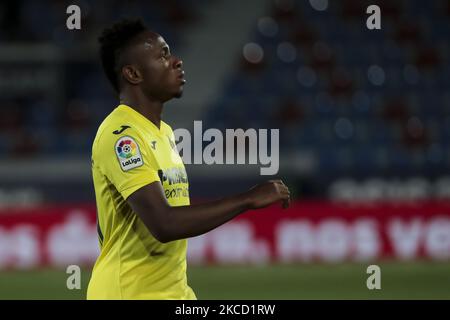 Villarreals Samuel Chimerenka Chukwueze beim spanischen La Liga-Spiel zwischen Levante UD und Villarreal CF am 18. April 2021 im Stadion Ciutat de Valencia in Valencia, Spanien. (Foto: Jose Miguel Fernandez/NurPhoto) Stockfoto