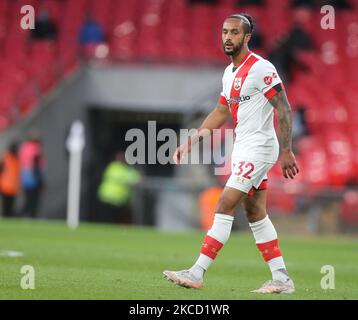 Theo Walcott aus Southampton (Leihgabe von Everton) während des Halbfinales des Emirates FA Cup zwischen Leicester City und Southampton im Wembley-Stadion in London, Großbritannien, am 18.. April 2021. (Foto by Action Foto Sport/NurPhoto) Stockfoto