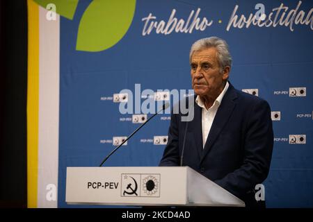 Der Generalsekretär der PCP, Jerónimo de Sousa, spricht auf der Pressekonferenz über die Koalition für die nächsten Kommunalwahlen am PCP-Hauptquartier in Lissabon, Portugal, am 20. April 2021. Die Kommunistische Partei ( PCP ) bildet eine Koalition mit der Umweltpartei ( PEV ) für die diesjährigen Kommunalwahlen. Die CDU, einheitliche demokratische Koalition. (Foto von Nuno Cruz/NurPhoto) Stockfoto