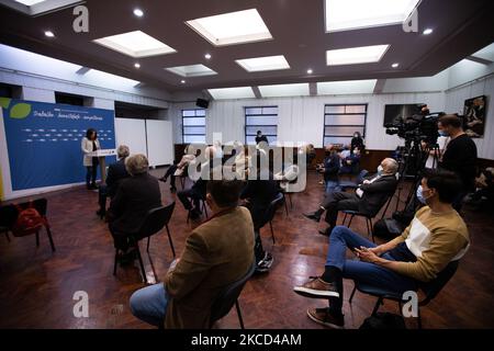 Allgemeine Ansicht - Heloísa Apolónia ( PEV ) spricht auf der Pressekonferenz die Koalition für die nächsten Kommunalwahlen im PCP-Hauptquartier in Lissabon, Portugal, am 20. April 2021. Die Kommunistische Partei ( PCP ) bildet eine Koalition mit der Umweltpartei ( PEV ) für die diesjährigen Kommunalwahlen. Die CDU, einheitliche demokratische Koalition. (Foto von Nuno Cruz/NurPhoto) Stockfoto