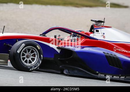 04 Jack Doohan aus Australien von Trident, Aktion am ersten Tag der Formel 3-Prüfung auf dem Circuit de Barcelona - Catalunya am 21. April 2021 in Montmelo, Spanien. (Foto von Xavier Bonilla/NurPhoto) Stockfoto