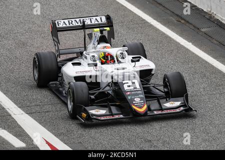 21 Lorenzo Colombo aus Italien von Campos Racing, Aktion am ersten Tag des Formel-3-Tests auf dem Circuit de Barcelona - Catalunya am 21. April 2021 in Montmelo, Spanien. (Foto von Xavier Bonilla/NurPhoto) Stockfoto