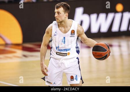 04 Kevin Pangos von Zenit St. Petersburg während des Spiels 2 des Euroleague Basketball Playoff-Spiels zwischen dem FC Barcelona und Zenit St. Petersburg im Palau Blaugrana am 23. April 2021 in Barcelona, Spanien. (Foto von Xavier Bonilla/NurPhoto) Stockfoto