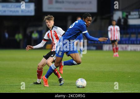 Ipswichs Jesse Nwabueze während des Finales des FA Youth Cup Quarter zwischen Ipswich Town und Sheffield United in der Portman Road, Ipswich, am Freitag, den 30.. April 2021. (Foto von Ben Pooley/MI News/NurPhoto) Stockfoto