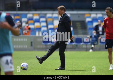 Leonardo Semplici Head Coach von Cagliari Calcio während der Serie Ein Spiel zwischen SSC Napoli und Cagliari Calcio im Stadio Diego Armando Maradona Neapel Italien am 2. Mai 2021. (Foto von Franco Romano/NurPhoto) Stockfoto