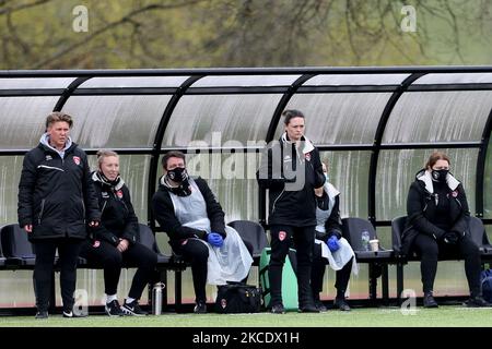 Jay Bradford, Manager von Coventry United, während des FA Women's Championship-Spiels zwischen dem Durham Women FC und Coventry United am 2.. Mai 2021 im Maiden Castle, Durham City, England. (Foto von Mark Fletcher/MI News/NurPhoto) Stockfoto