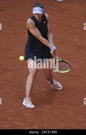 Paula Badosa aus Spanien in Aktion während ihres Viertelfinalmatches gegen Belinda Bencic aus der Schweiz am siebten Tag der Mutua Madrid Open am 05. Mai 2021 in La Caja Magicaam in Madrid, Spanien (Foto von Oscar Gonzalez/NurPhoto) Stockfoto