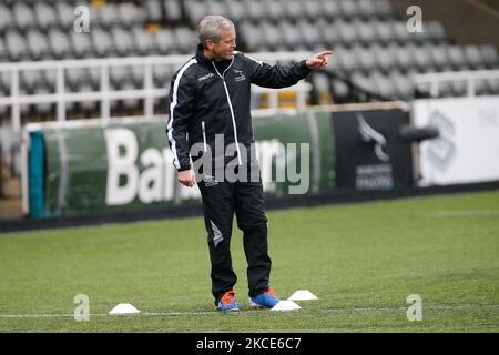 Dave Walder (Cheftrainer von Falcons) vor dem Spiel der Gallagher Premiership zwischen Newcastle Falcons und London Irish im Kingston Park, Newcastle am Samstag, 8.. Mai 2021. (Foto von Chris Lishman/MI News/NurPhoto) Stockfoto