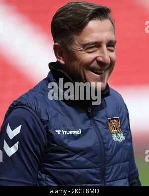 Northampton Town Manager Jon Brady beim Sky Bet League 1-Spiel zwischen Sunderland und Northampton Town am 9.. Mai 2021 im Stadium of Light, Sunderland, Großbritannien. (Foto von Mark Fletcher/MI News/NurPhoto) Stockfoto