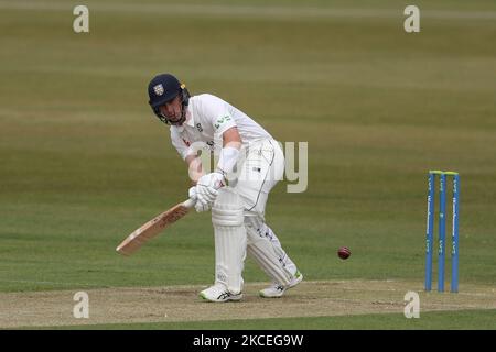 Will Young von Durham beim Spiel der LV= County Championship zwischen dem Durham County Cricket Club und Worcestershire am Donnerstag, dem 13.. Mai 2021, in Emirates Riverside, Chester le Street. (Foto von Mark Fletcher/MI News/NurPhoto) Stockfoto