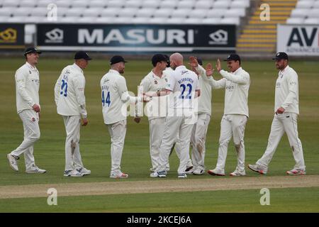 Chris Rushworth von Durham stellt Daryl Mitchell LBW von Worcestershire während des LV= County Championship-Spiels zwischen dem Durham County Cricket Club und Worcestershire am 14.. Mai 2021 in Emirates Riverside, Chester le Street, Großbritannien, in den Kampf. (Foto von Mark Fletcher/MI News/NurPhoto) Stockfoto