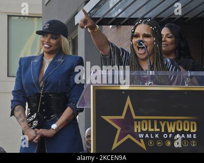 Los Angeles, USA. 04.. November 2022. Sandra Denton (L) und Cheryl Wray vom Hip-Hop-Duo Salt-N-Pepa machen am Freitag, den 4. November 2022, auf dem Hollywood Walk of Fame in Los Angeles eine feierliche Zeremonie, bei der sie mit dem 2 738.-Sterne-Star geehrt werden. Foto von Jim Ruymen/UPI Credit: UPI/Alamy Live News Stockfoto