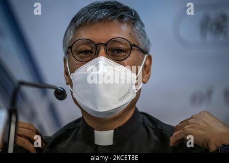 Der neue Vatikan, der zum Bischof von Hongkong ernannt wurde, spricht am Dienstag, den 18. Mai 2021, während einer Pressekonferenz in Hongkong. Der 62-Jährige ist der jüngste Priester, der zum Bischof von Hongkong ernannt wurde seit dem Beginn der Ernennung chinesischer Bischöfe in der Stadt sind die Katholiken Hongkongs seit mehr als zwei Jahren ohne einen ständigen Führer. (Foto von Vernon Yuen/NurPhoto) Stockfoto