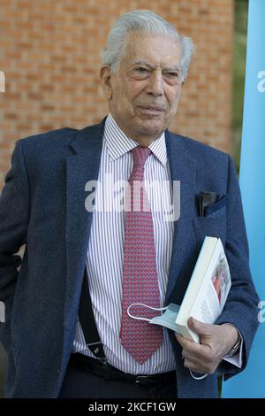 Der Schriftsteller Mario Vargas Llosa während der Präsentation des Buches "Sin complejos", in der Stadtbibliothek Eugenio Trias, am 21. Mai 2021 in Madrid, Spanien. (Foto von Oscar Gonzalez/NurPhoto) Stockfoto