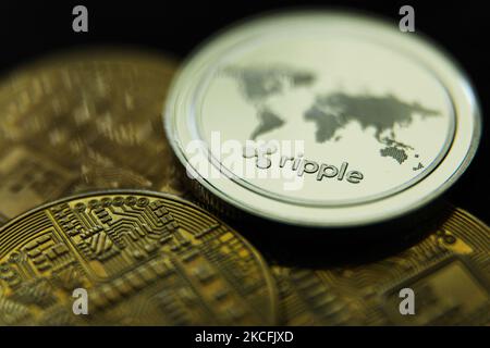 Die Darstellung der Kryptowährung Ripple ist in dieser Abbildung zu sehen, die am 4. Juni 2021 in Krakau, Polen, aufgenommen wurde. (Fotoillustration von Jakub Porzycki/NurPhoto) Stockfoto