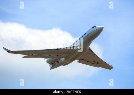 CASTLE DONININGTON, GROSSBRITANNIEN. JUNI 6. JC Bamford Bagger Gulfstream G650 M-JCBB fährt vom East Midlands Airport ab. Samstag, 5. Juni 2021. (Foto von Jon Hobley/MI News/NurPhoto) Stockfoto