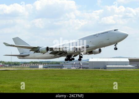 CASTLE DONININGTON, GROSSBRITANNIEN. JUNI 6. Kalitta Air Boeing 747-446(BCF) hebt vom Flughafen East Midlands ab. Samstag, 5. Juni 2021. (Foto von Jon Hobley/MI News/NurPhoto) Stockfoto