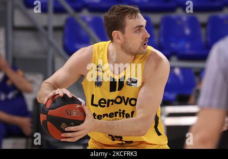 Tyler Cavanaugh während des Spiels zwischen dem FC Barcelona und Lenovo Teneriffa, das dem Spiel 1. des Halbfinales entspricht, dem Spiel der Liga Endesa, das am 07.. Juni 2021 im Palau Blaugrana in Barcelona, Spanien, gespielt wurde. -- (Foto von Urbanandsport/NurPhoto) Stockfoto