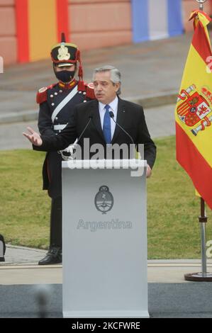 Der argentinische Präsident Alberto Fernandez und der spanische Premierminister Pedro Sanchez (nicht im Bild) halten am 09. Juni 2021 eine gemeinsame Pressekonferenz in der Casa Rosada in Buenos Aires, Argentinien, ab. (Foto von Matias Baglietto/NurPhoto) Stockfoto