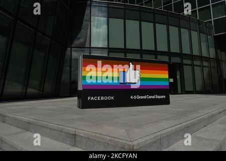 Der Hauptsitz von Facebook EMEA befindet sich am Grand Canal Square in den Dublin Docklands. Am Donnerstag, den 10. Juni 2021, in Dublin, Irland. (Foto von Artur Widak/NurPhoto) Stockfoto