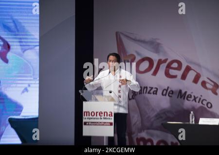 Mario Delgado, Präsident der Morena-Partei, spricht während der Eröffnung des Treffens zwischen gewählten lokalen Gesetzgebern aus dem ganzen Land und der Führung dieser Partei im Hilton Alameda Hotel. 24. Juni 2021, Mexiko-Stadt. (Foto von Cristian Leyva/NurPhoto) Stockfoto