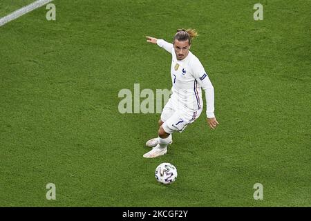 Der französische Antoine Griezmann in Aktion während des Fußballspiels der UEFA-Europameisterschaft 2020 zwischen Portugal und Frankreich im Stadion Puskas Ferenc am 23. Juni 2021 in Budapest, Ungarn. (Foto von Alex Nicodim/NurPhoto) Stockfoto