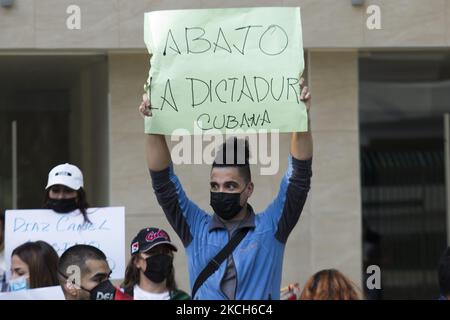 Unabhängige kubanische Bürger, die in Mexiko leben, protestierten vor der kubanischen Botschaft gegen die Regierung ihres Landes, 12. Juli 2021, Mexiko-Stadt. (Foto von Cristian Leyva/NurPhoto) Stockfoto