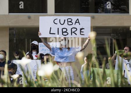Unabhängige kubanische Bürger, die in Mexiko leben, protestierten vor der kubanischen Botschaft gegen die Regierung ihres Landes, 12. Juli 2021, Mexiko-Stadt. (Foto von Cristian Leyva/NurPhoto) Stockfoto
