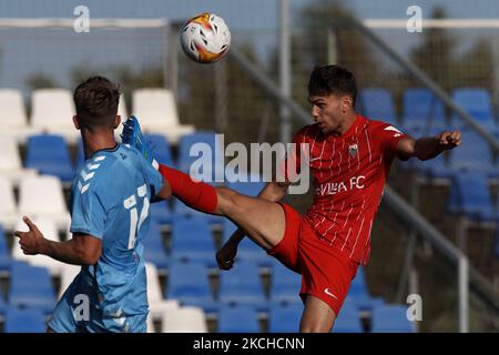 Juanmi von Sevilla in Aktion während eines Freundschaftsspiel zwischen Sevilla CF und Coventry City in der Pinatar Arena am 17. Juli 2021 in Murcia, Spanien. (Foto von Jose Breton/Pics Action/NurPhoto) Stockfoto